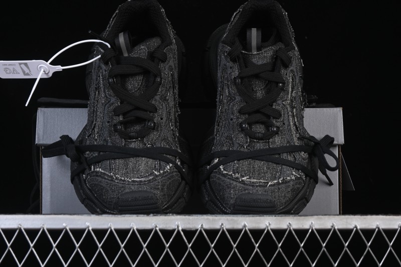 Balenciaga Phantom Sneaker - WTSAX1000