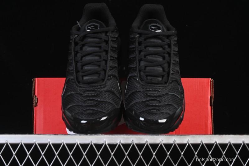 Nike Air Max Plus Retro Running Shoes with Air Cushion Technology - 604133-050