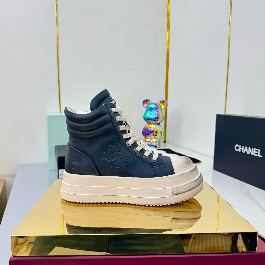 Chanel 2025 SS Short Boots Essential Autumn Winter Heavy Duty Style - LY00400