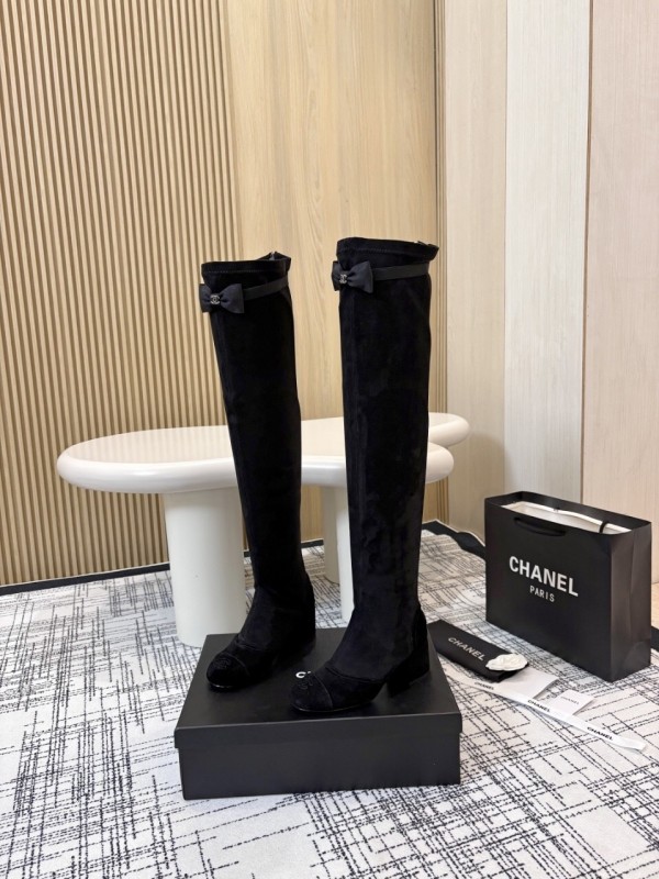 Chanel Classic Chunky Heel Back Zipper Ankle Boots - LY00320