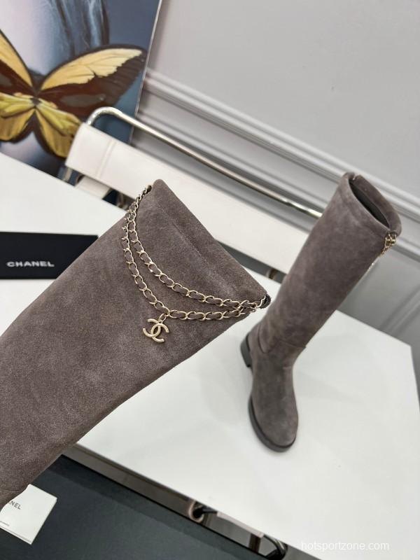 Chanel 2025/SS Quilted Leather Chain CC Logo Flat Ankle Boots - LY00510