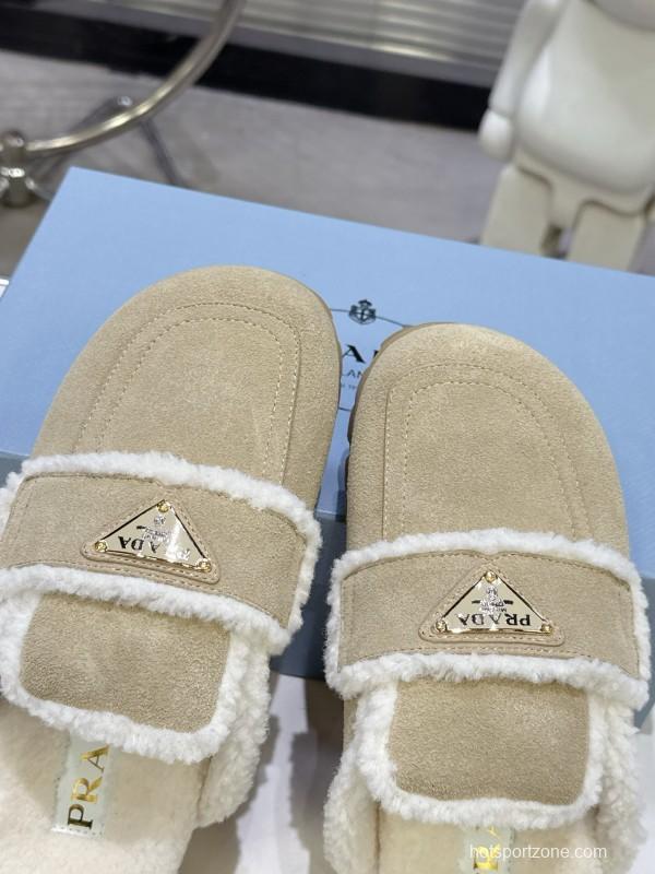 Prada Fall/Winter 2025 New Fur Mule Slippers with Triangle Buckle Bread Loaf Toe - KFY00270