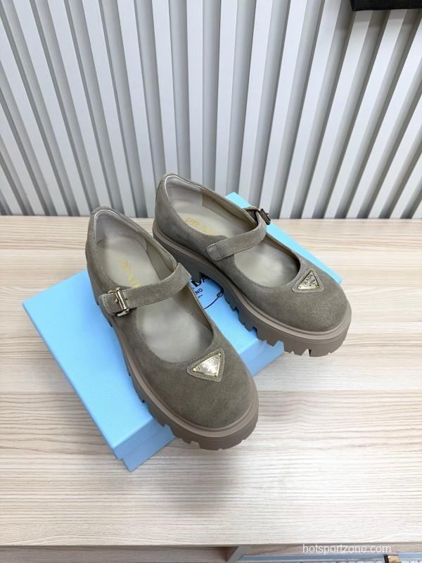 Prada 2025 SS Platform Mary Jane Shoes - LY00300