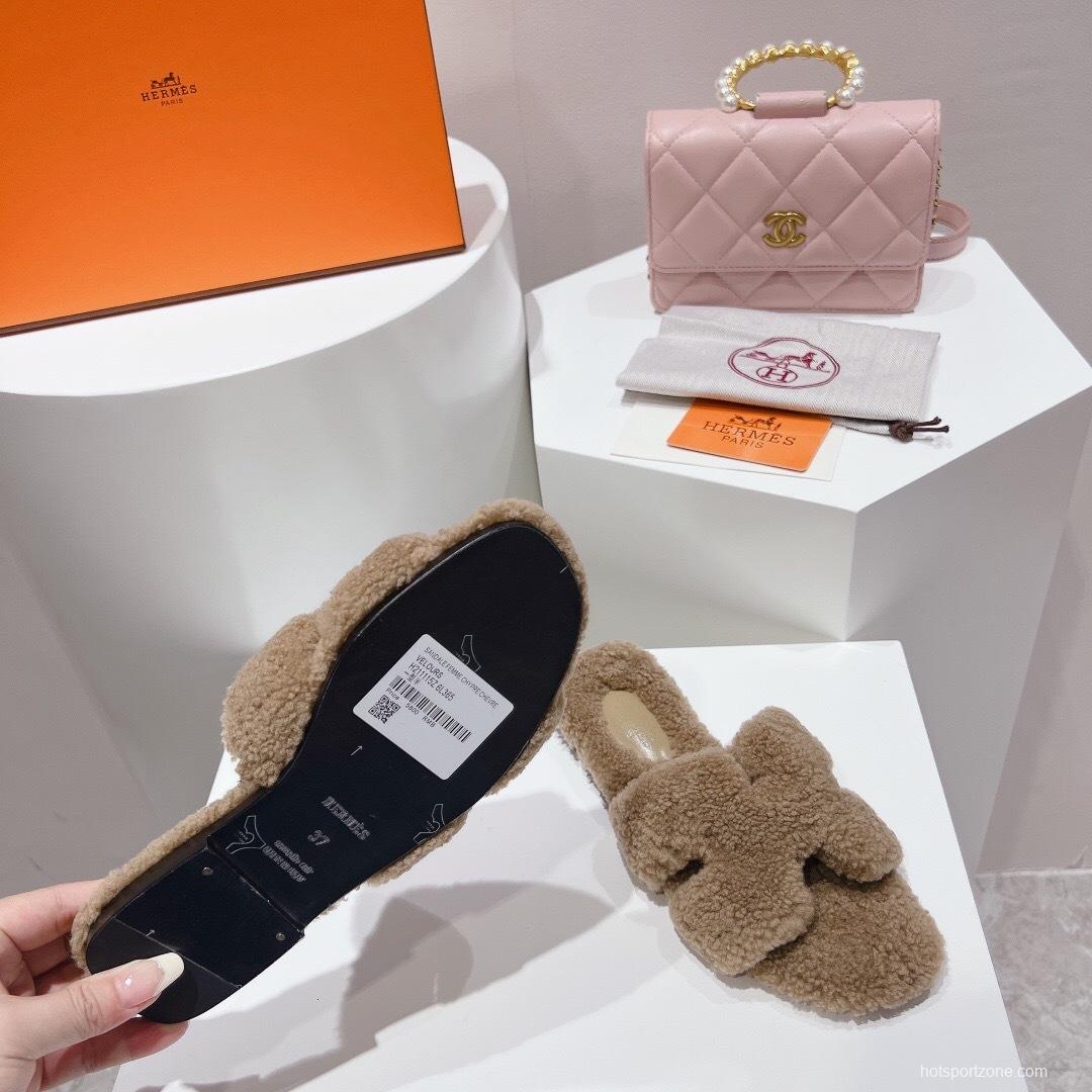 Hermès Teddy Wool H Slippers Flat Fur Slides - LY00240