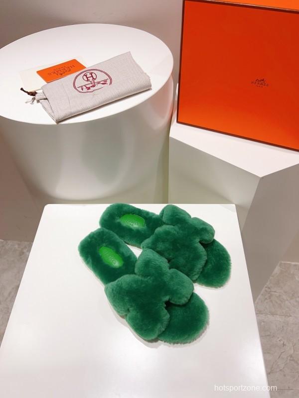 Hermès Teddy Wool H Slippers Flat Fur Slides - LY00240