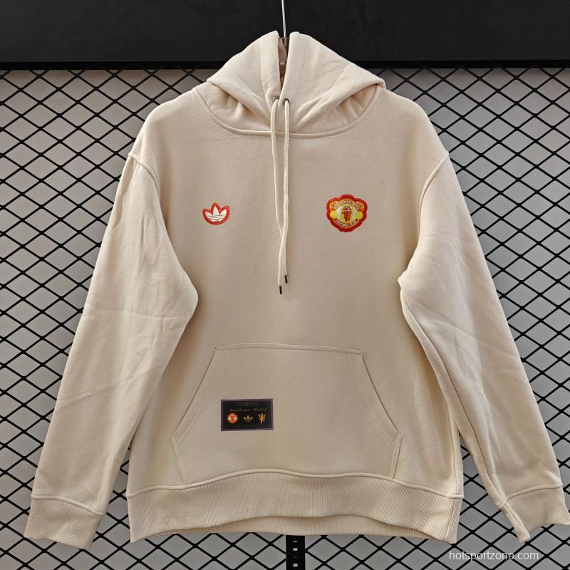 25/26 Manchester United Retro Embroidered Logo Hoodie 9 Colors