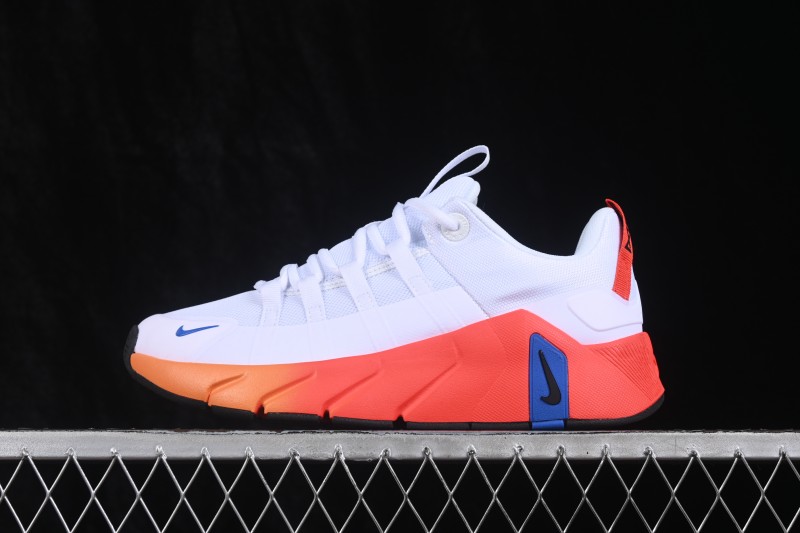 Nike Free Metcon 7 Training Shoes with Breathable Mesh and Cushioned Sole - II7405-102