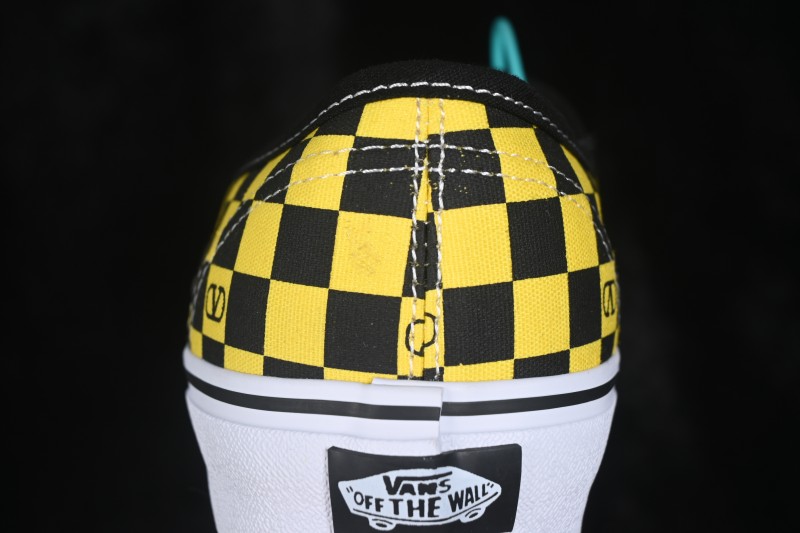 Vans Old Skool Low-Top Skateboarding Shoes - 7Y0S0M23HPJBAH