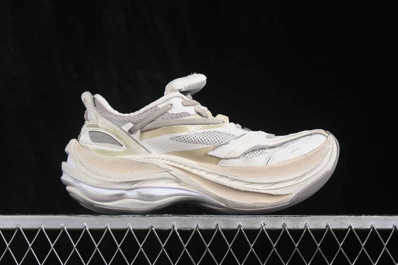 Balenciaga Jet Embossed Print Round-Toe Thick-Sole Low-Top Dad Shoes - WMRTN9191