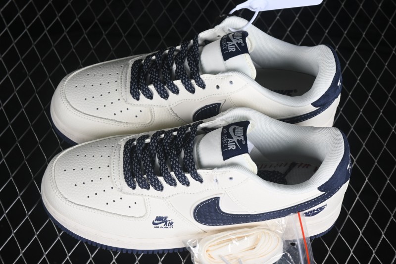 Nike Air Force 1 '07 Low Collaboration Casual Skateboarding Shoes with Full-Length Air Cushion - DN9688-108