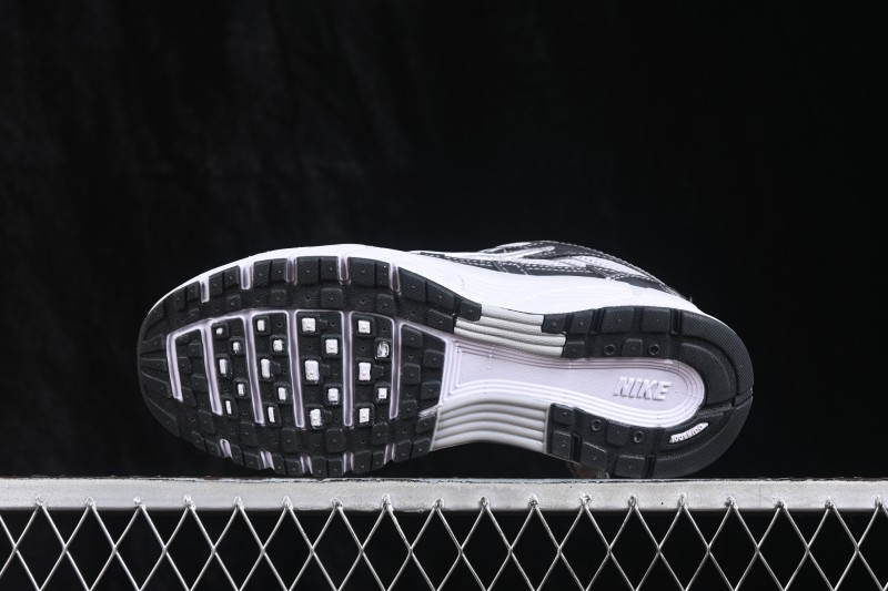 Nike P-6000 SE Retro Running Sneakers with Layered Design and Lightweight Construction - IO3496-001