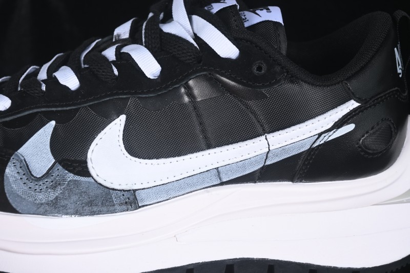 Nike VaporWaffle 3.0 Sneakers with Deconstructed Layered Design and Elevated Sole - DD1875-011