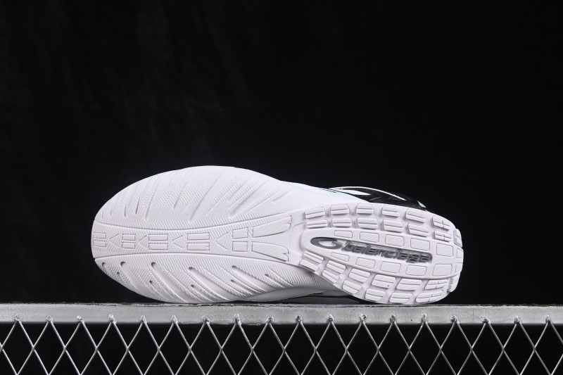 Balenciaga Radar Sneaker Round-Toe Lace-Up Lifestyle Shoes - WSTEO9010