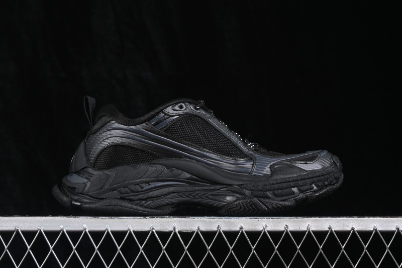 Balenciaga Triple S 2 Gradient Mesh Running Shoes with Layered Sole Design - WTRS21011