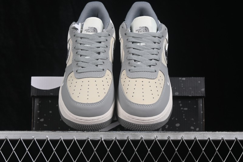 Nike Air Force 1 '07 Low Basketball Sneakers with Full-Length Air Cushion - LF6688-006