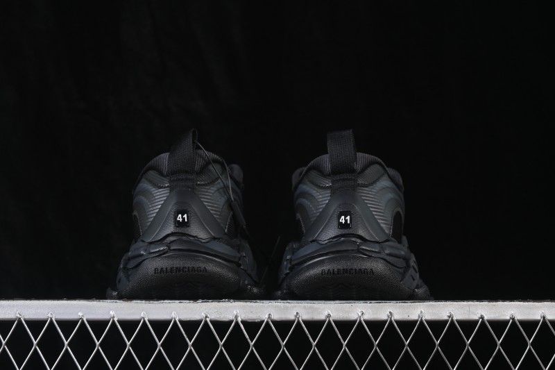 Balenciaga Triple S 2 Retro Running Shoes with Chunky Cushioning - WTRS21011