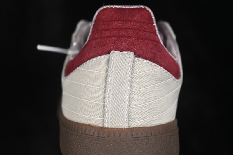 Adidas Samba OG Classic Sneakers with Retro Suede Overlays - KZ7552