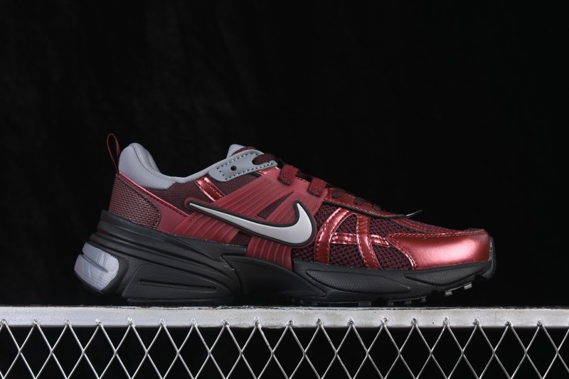 Nike V2K Run Retro Low-Top Running Shoes with Cushlon Cushioning - HJ4497-600