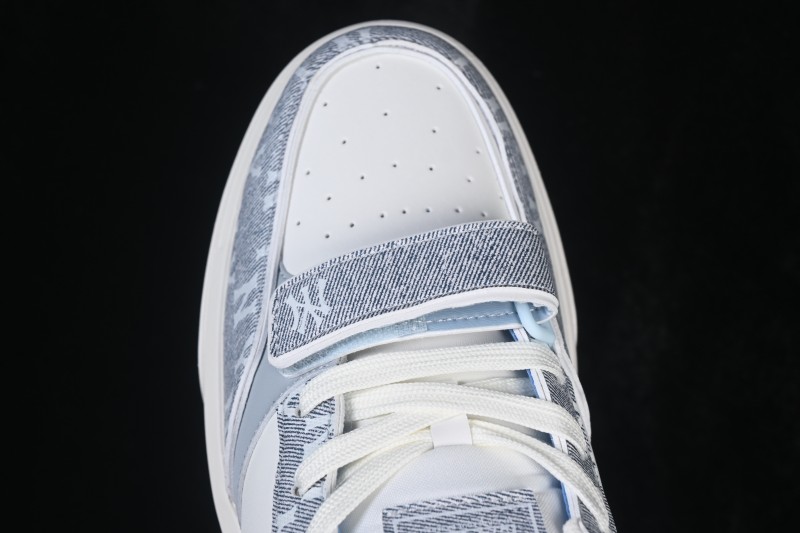 New York MLB Chunky Liner Pocket Monogram Sneakers with Elevated Thick Sole - 3ASXM026N50BLS