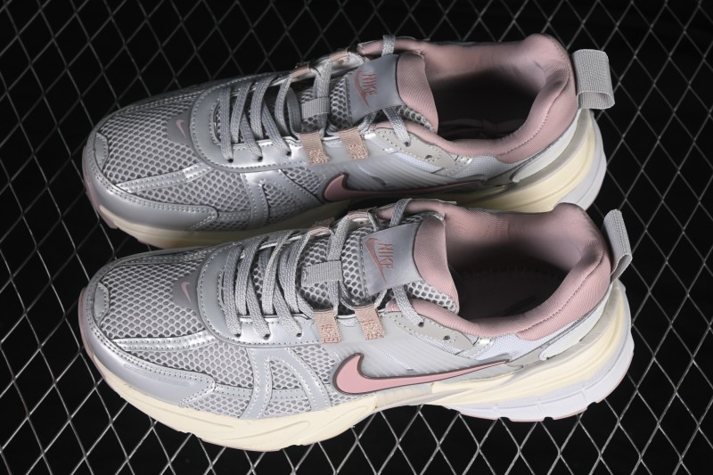 Nike V2K Run Retro Low-Top Running Shoes with Cushlon Cushioning - FD0736-011
