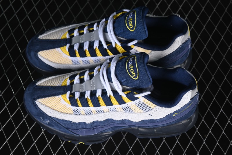 Nike Air Max 95 Retro Cushioned Running Shoes - HQ8492-400