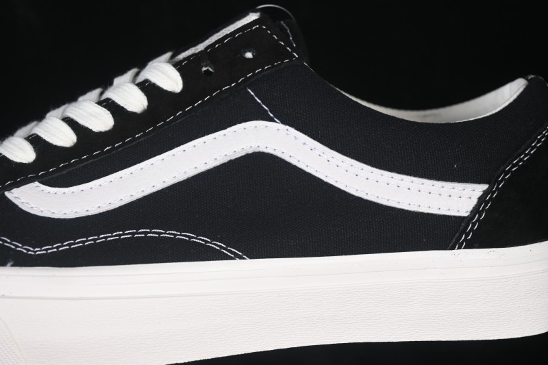 Vans Old Skool Low Top Casual Skateboarding Shoes - VN0005UB1KP