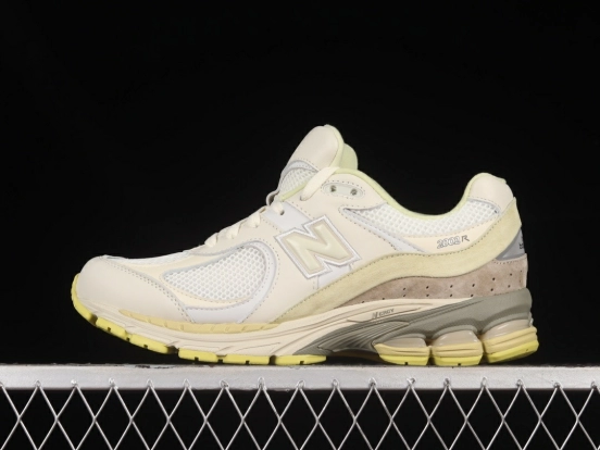 New Balance 2002 Retro Running Shoes with N-ERGY Cushioning - M2002RA1