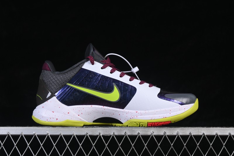 Nike Kobe 5 Chaos Professional Basketball Shoes with Aggressive Traction Pattern - CD4991-100