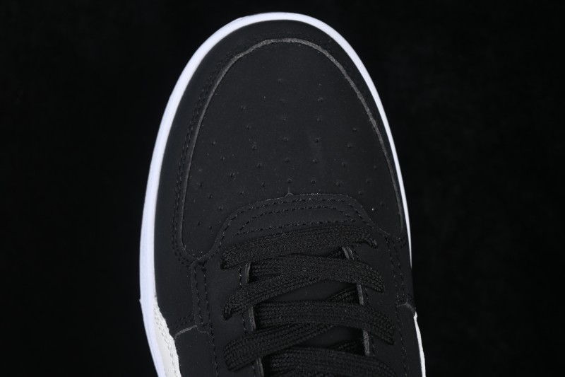 Puma Caven 2.0 Low-Top Campus Lifestyle Sneakers with Classic Leather Upper - 394666-01