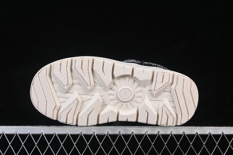UGG Heritage Utility Sneaker Unisex Sheepskin Snow Sneaker - 1170910 BWHT
