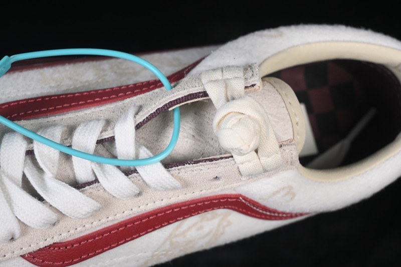Vans Old Skool Lunar New Year Limited Edition Horse Year Low-Top Casual Skate Shoes - VN000EJUHRW
