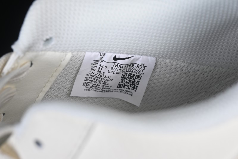 Nike Air Force 1 '07 Low Basketball Shoes with Classic Leather Upper - MM3399-811