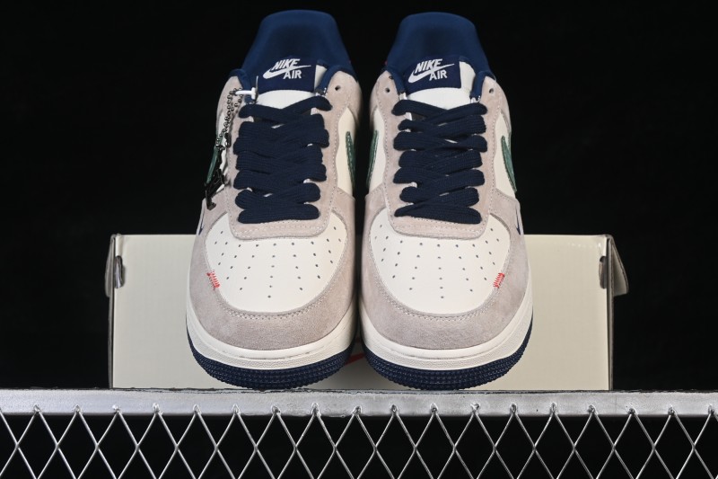 Nike Air Force 1 '07 Low Retro Basketball Shoes with Classic Leather Upper and Cushioned Sole - BK1916-001