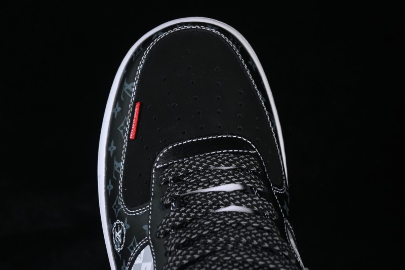 Nike Air Force 1 '07 Low Unisex Basketball Shoes with Classic Leather Upper - LV2288-004