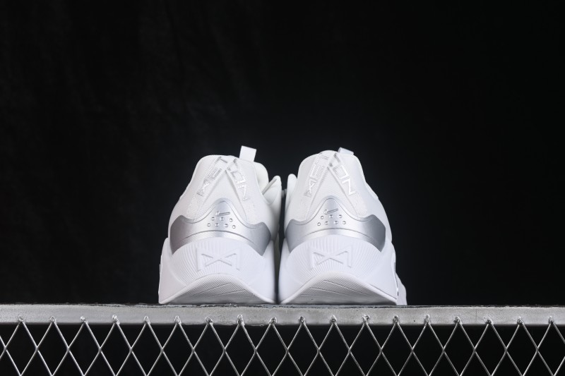 Nike Free Metcon 7 Training Shoes with Breathable Mesh and Flexible Cushioning - II7406-102