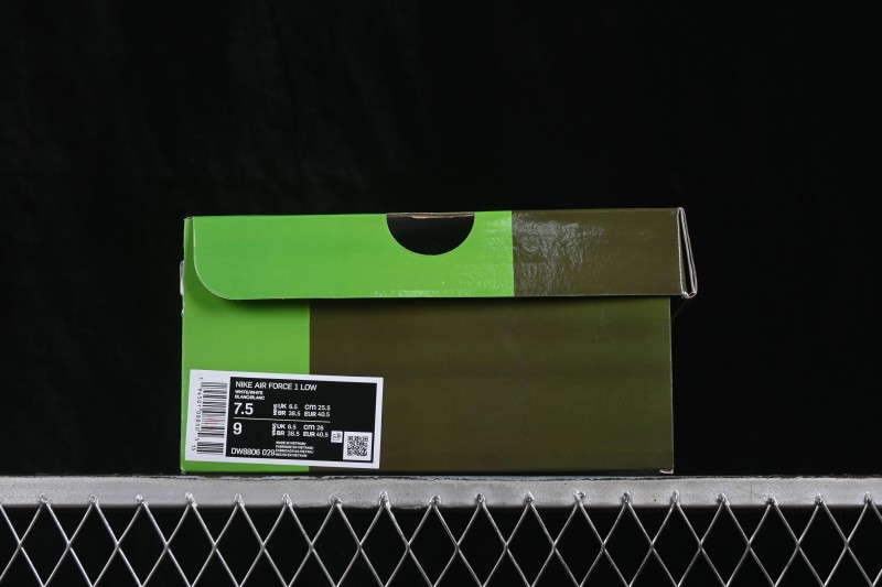 Nike Air Force 1 '07 Low Collaboration Casual Skateboarding Shoes with Full-Length Air Cushion - DW8806-029