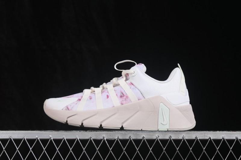 Nike Free Metcon 7 Mesh Round-Toe Lace-Up Cushioned Training Lifestyle Sneakers - IR0152-100