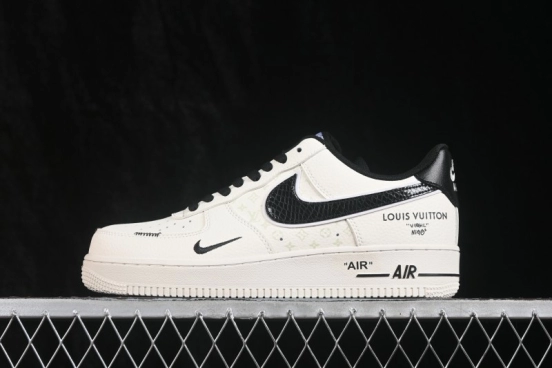 Nike Air Force 1 '07 Low Collaboration Skateboarding Shoes with Full-Length Air Cushion - GS2288-010