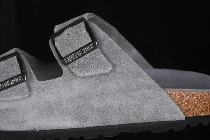 Birkenstock Classic Sandals with Soft Leather and Wool Lining - 1009527