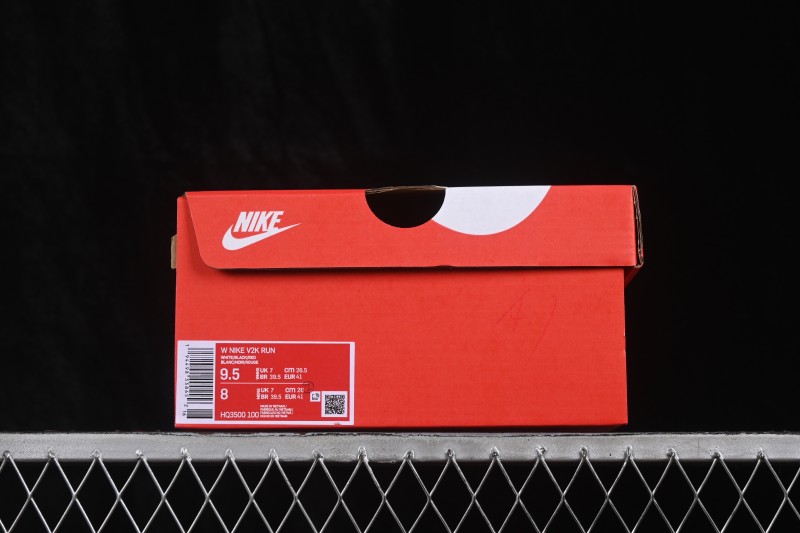 Nike V2K Run Retro Low-Top Running Shoes with Cushlon Foam Cushioning - HQ3500-100