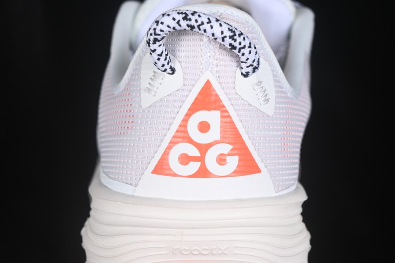 Nike ACG Pegasus Trail Running Shoes with Breathable Mesh and Cushioning Support - HV8121-103