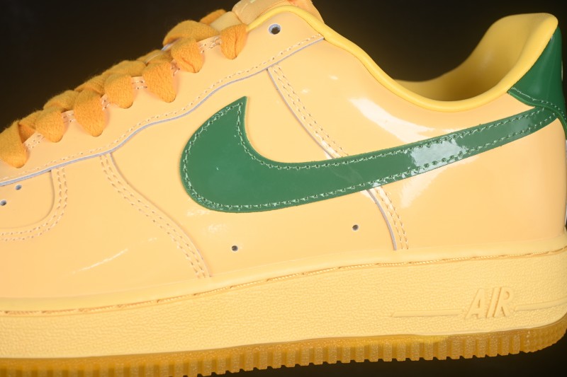 Nike Air Force 1 '07 Low Retro Basketball Shoes with Premium Leather Upper - IO4489-700
