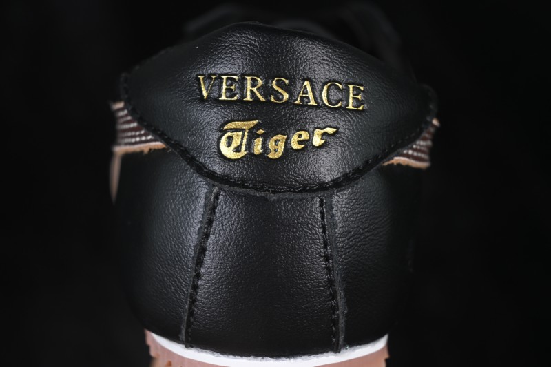 Versace x Onitsuka Tiger Tai-Chi Sakura Low-Top Casual Sneakers with Heritage Design - G.C3