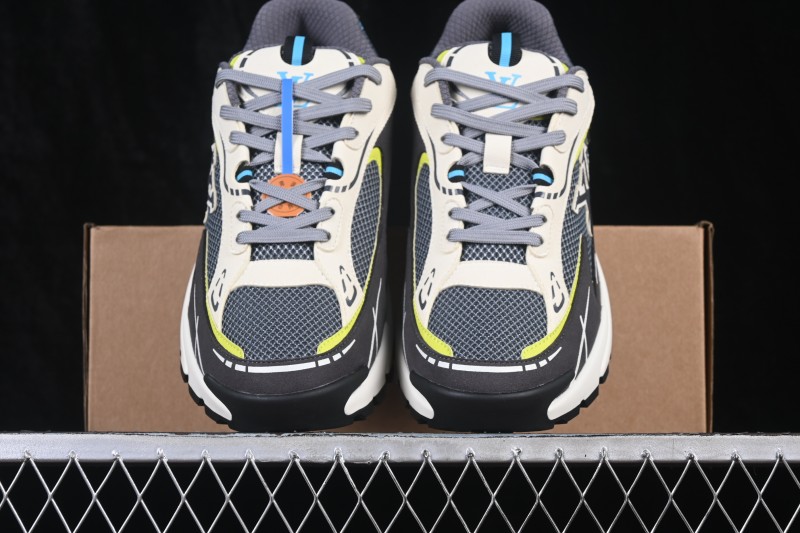 LV Tatic Runner Louis Vuitton Casual Running Shoes with Breathable Mesh and Tech Fabric - W.F6