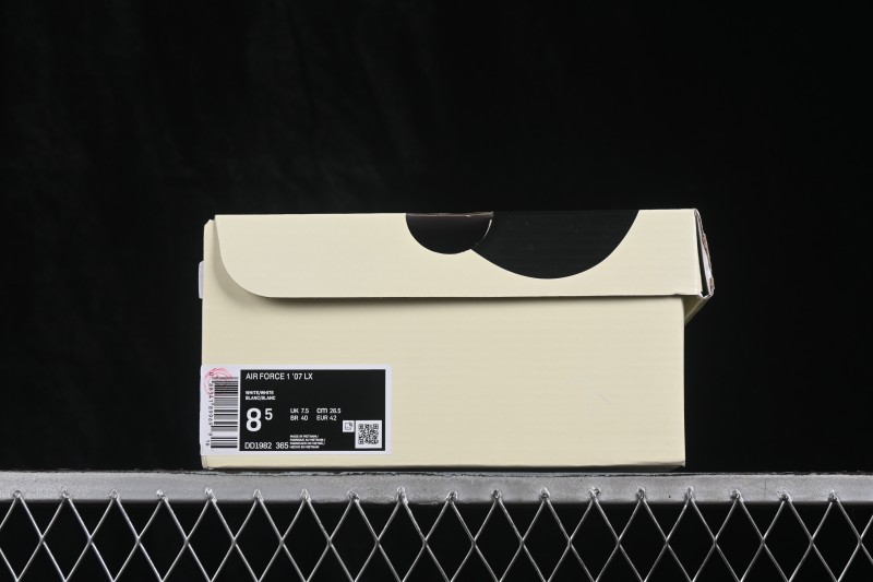 Nike Air Force 1 '07 Low Collaboration Skateboarding Shoes with Full-Length Air Cushion - DD1982-365