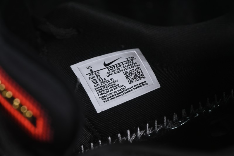 Nike Air Liquid Max Running Shoes with Air Cushion - IQ7634-002