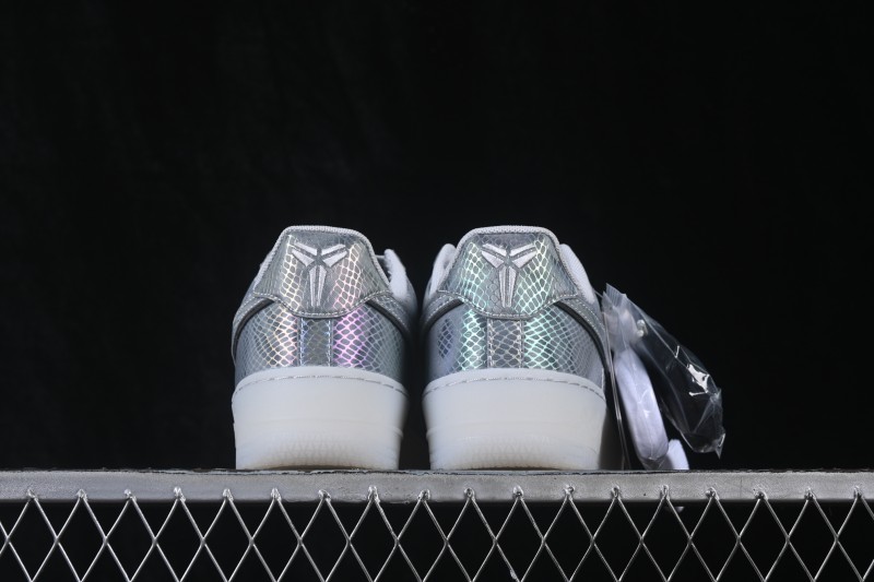 Nike Air Force 1 '07 Low Casual Sneakers with Full-Length Air Cushion - II3925-400