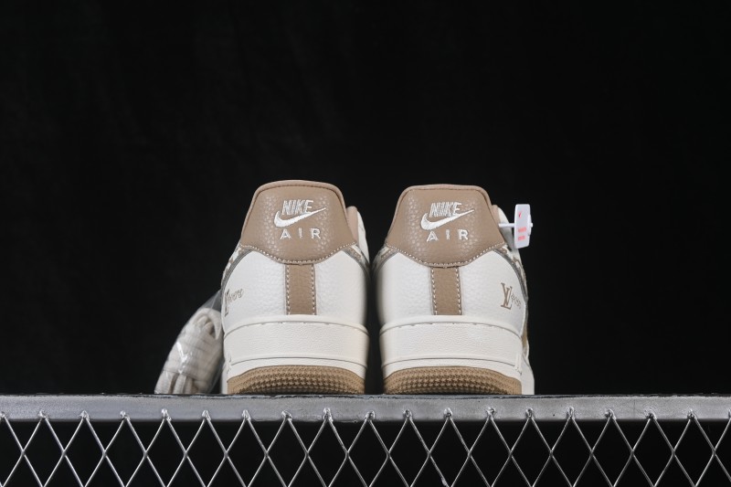 Nike Air Force 1 '07 Low Casual Sneakers with Full-Length Air Cushion - DW8806-031