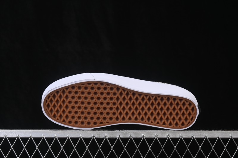 Vans Classic Slip-On 98 Low-Top Skate Shoes - VN000EG1Y23
