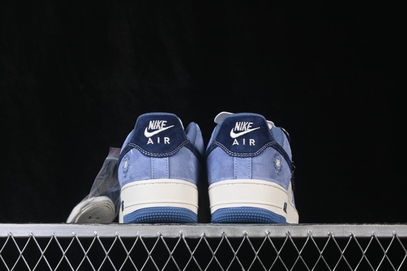 Nike Air Force 1'07 Low Casual Sneakers with Full-Length Air Cushion - LW1990-005